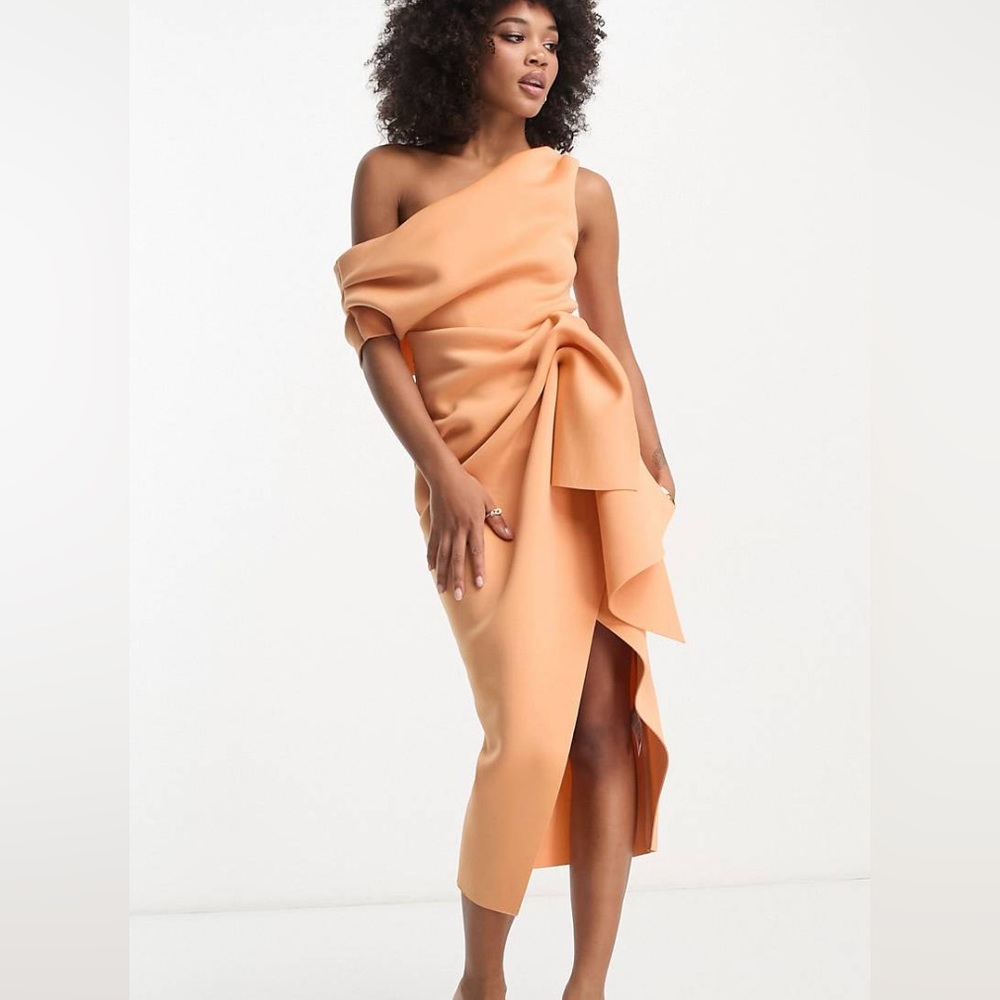 WORN ONCE- APRICOT SCUBA FABRIC ASOS DRESS